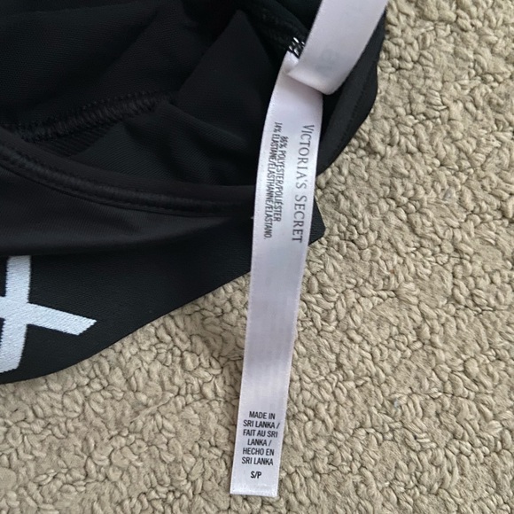 Black Victoria’s Secret VSX sports bra - Picture 3 of 3